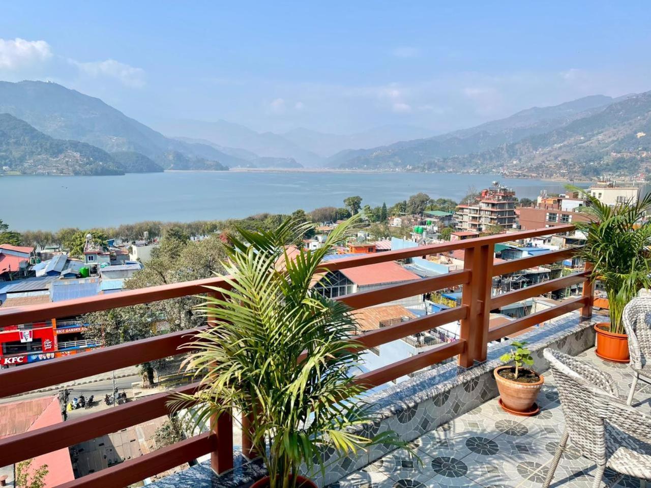 Pokhara Alpine And Springs Hotel Luaran gambar