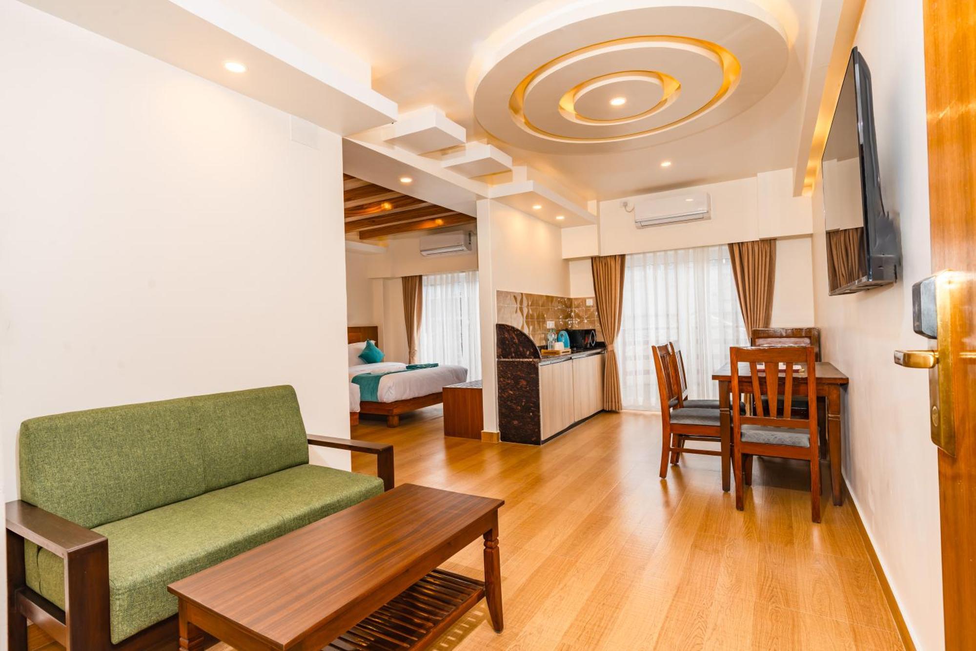 Pokhara Alpine And Springs Hotel Luaran gambar