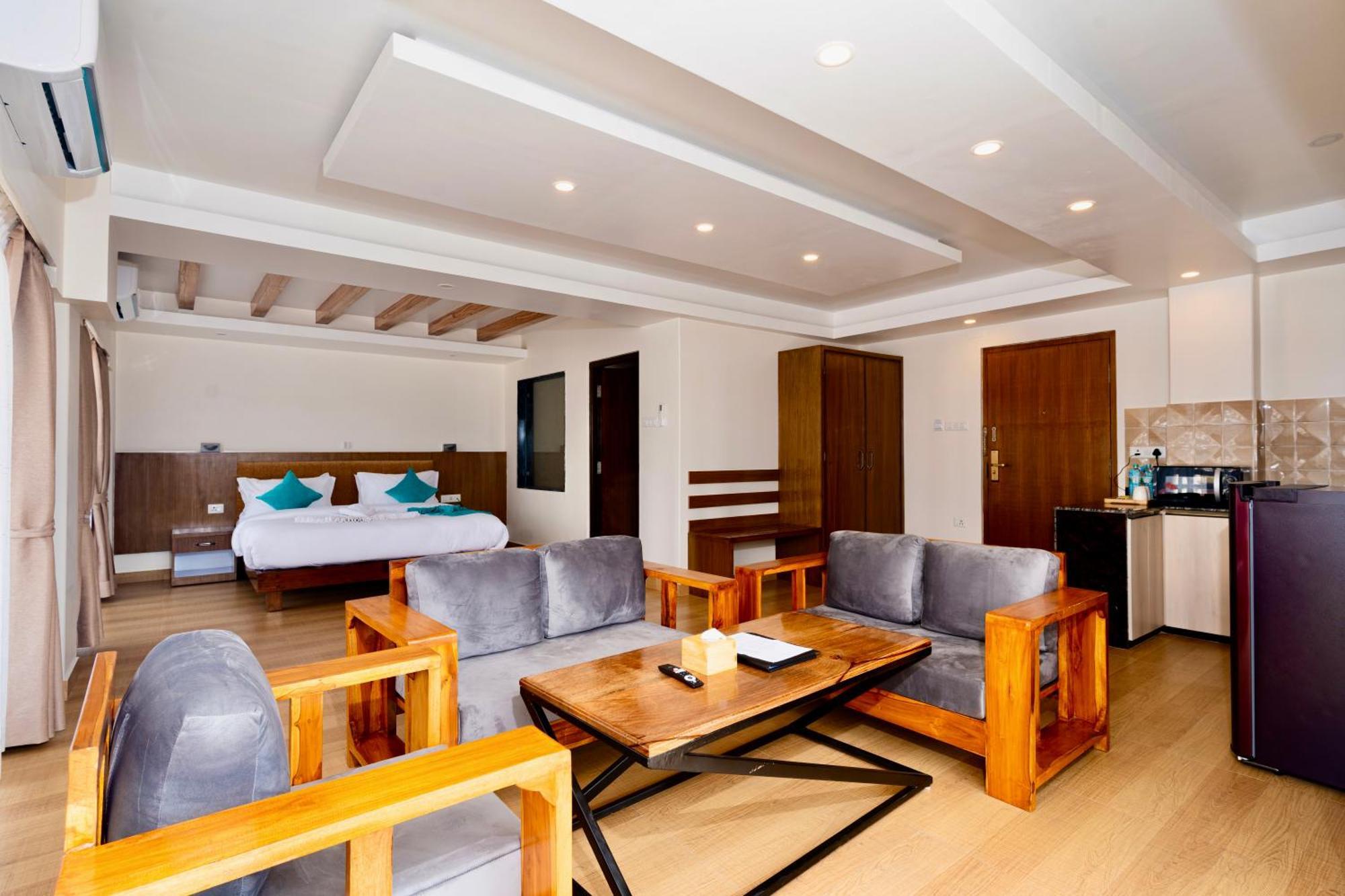 Pokhara Alpine And Springs Hotel Luaran gambar