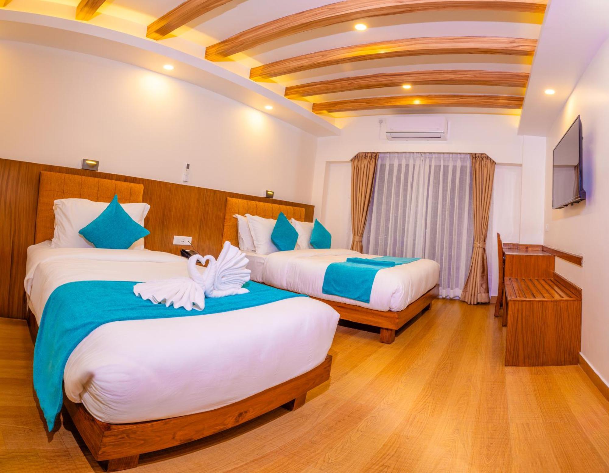 Pokhara Alpine And Springs Hotel Luaran gambar